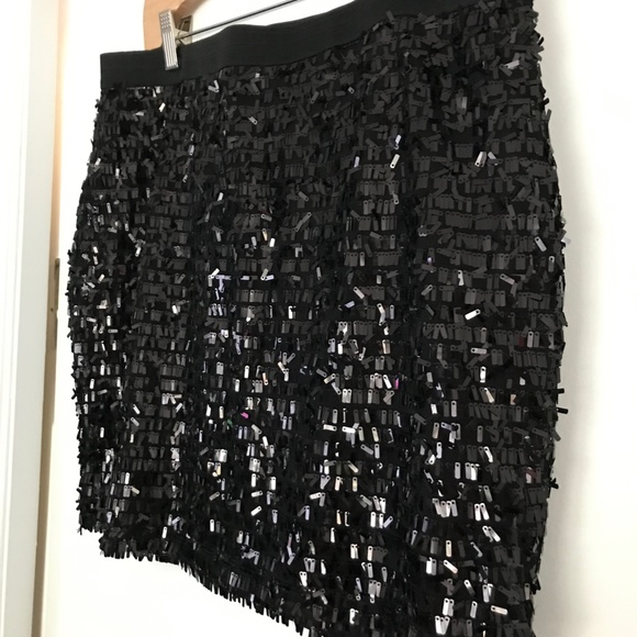 Fun mini glitter skirt, HOT! FREE mystery gift with EVERY purchase! - Picture 4 of 4